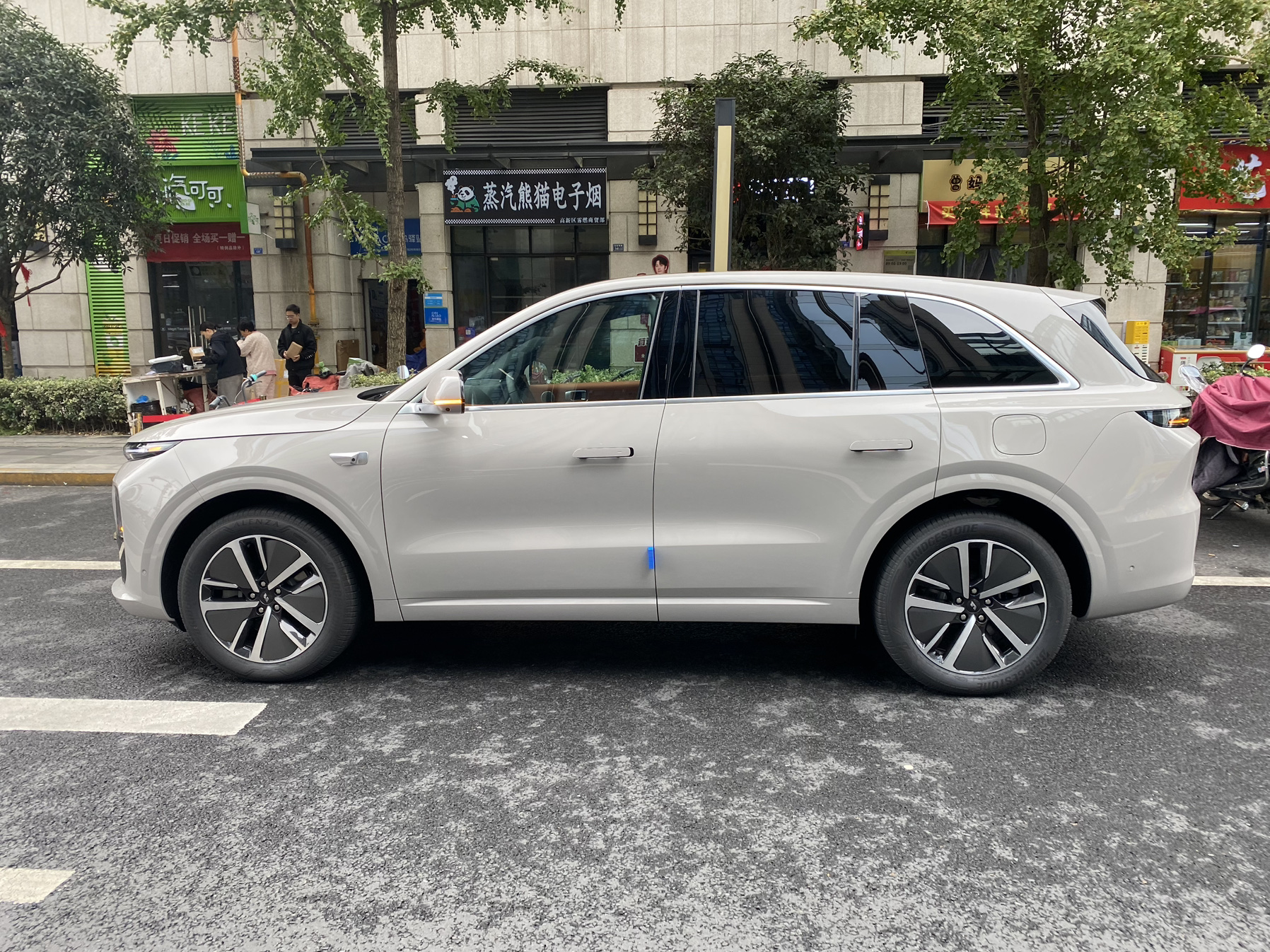 j9九游会ONE口碑_j9九游会汽车
